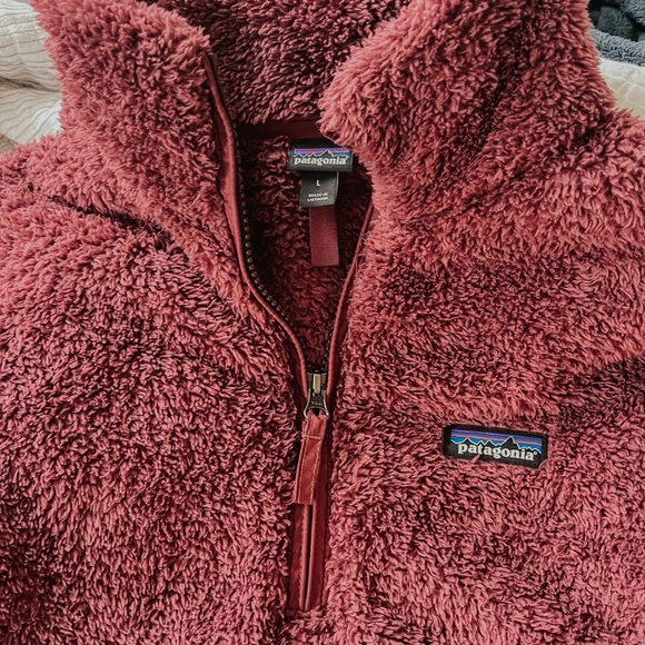 Women’s Patagonia Pullover - Picture 4 of 4